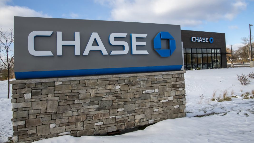 JPMorgan Chase abre más sucursales en pequeñas localidades del centro de Estados Unidos
