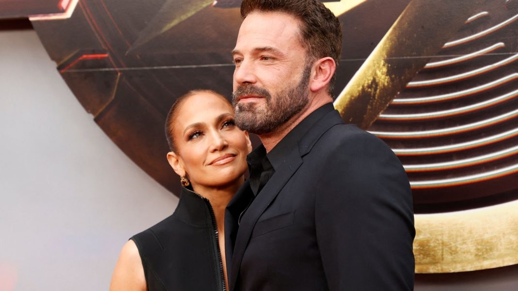 Jennifer Lopez “siempre amará” a Ben Affleck, pero su irreparable “oscuridad” se interpuso: los amigos de la cantante hablan
