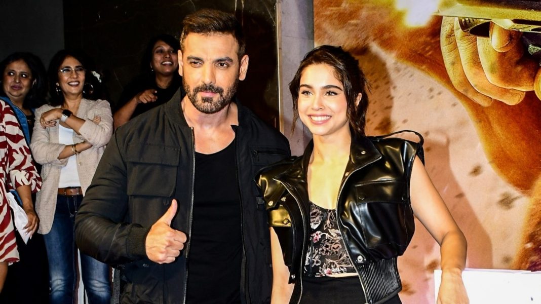 John Abraham revela por qué atacó a un periodista en el lanzamiento del tráiler de Vedaa: 