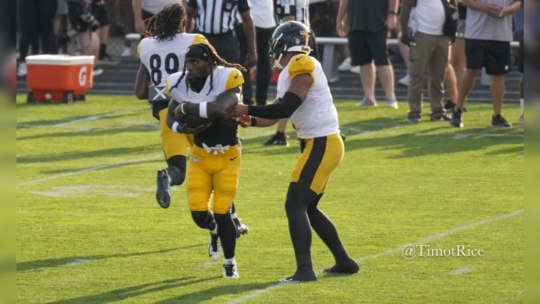 Justin Fields Jonathan Ward Friday Night Lights Steelers training camp