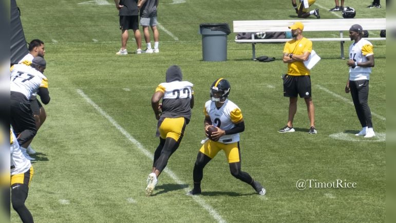 Justin Fields Najee Harris Steelers 2024 Training Camp