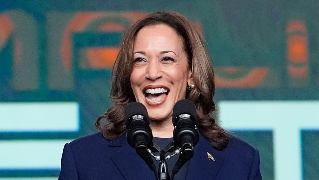 Kamala Harris obtiene suficientes votos para convertirse en candidata demócrata
