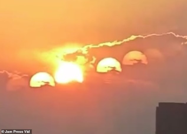 Una mujer en China capturó una imagen de lo que parecían ser siete soles en el cielo. La imagen fue causada por la luz refractada a través de la ventana de vidrio.