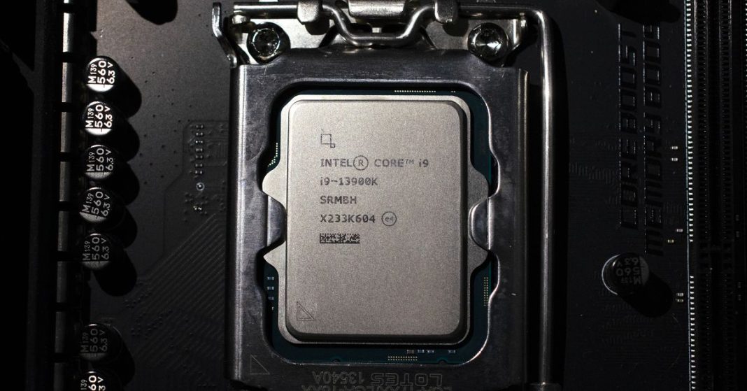 A photo showing Intel’s Core i9-13900K CPU