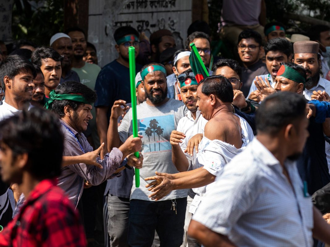 Manifestantes de Bangladesh, que prometieron 