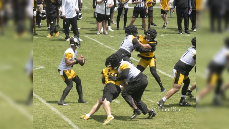 Russell Wilson Dan Moore Jr. Broderick Jones Steelers training camp