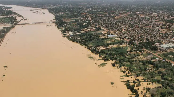 Níger: inundaciones dejan al menos 217 muertos en todo el país - teleSUR
