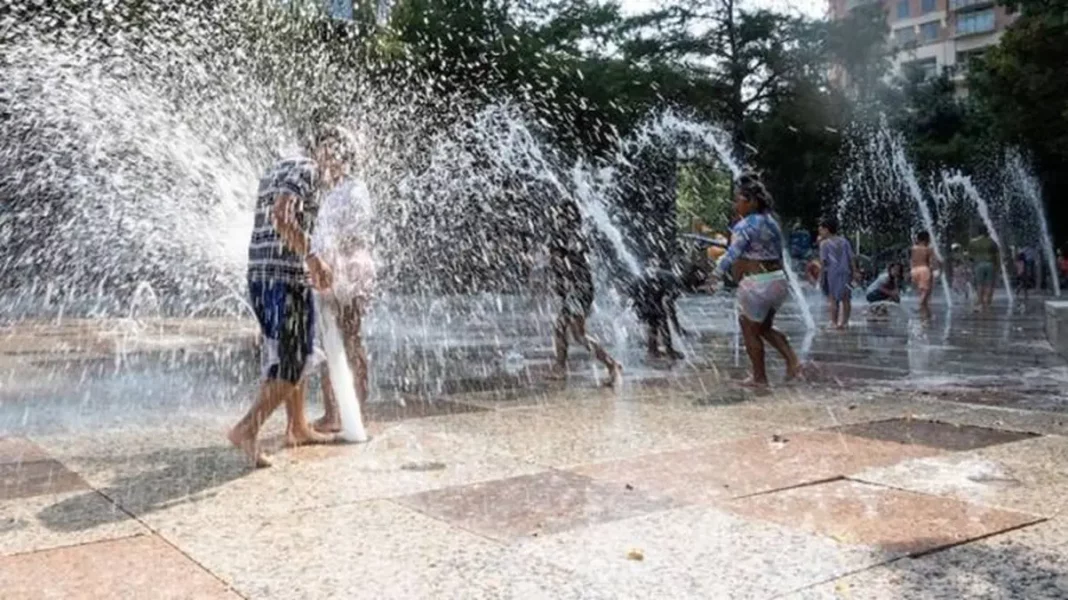 Ola de calor golpea el Medio Oeste de EE.UU. - teleSUR
