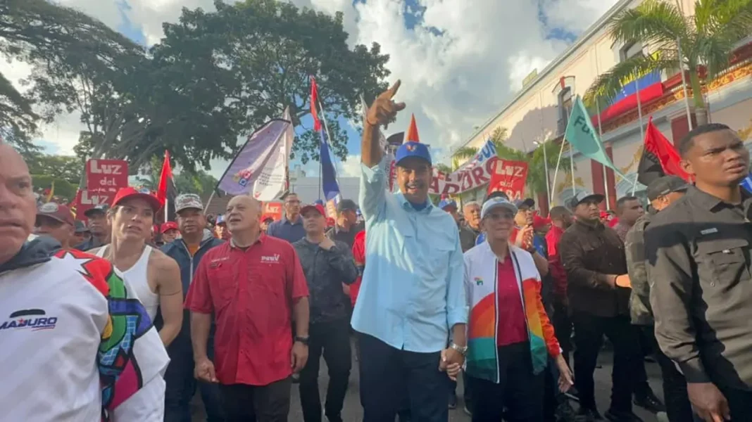 Organizaciones populares venezolanas votaron por el presidente Maduro para lograr transformaciones pacíficas - teleSUR
