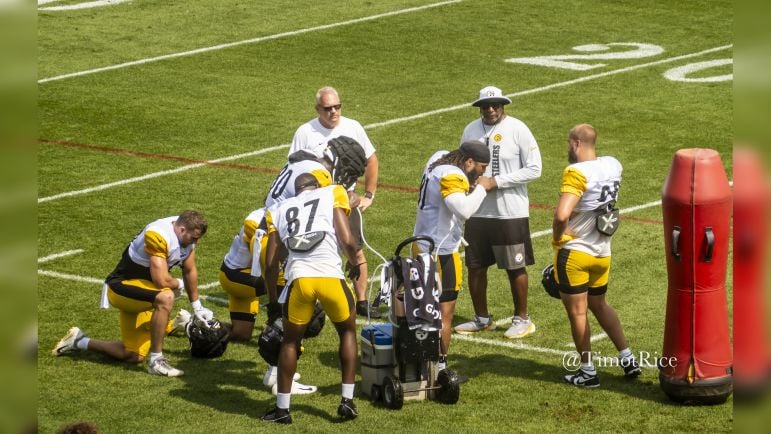 Rodney Williams Darnell Washington Pat Freiermuth MyCole Pruitt Matt Sokol Alfredo Roberts tight ends Steelers training camp