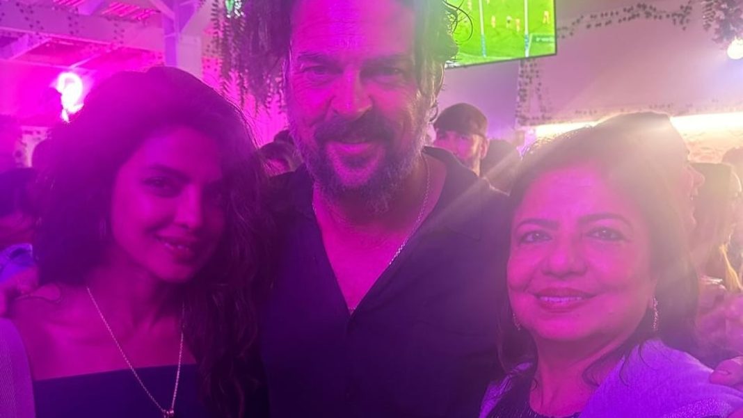 Priyanka Chopra y Madhu Chopra se divierten en la fiesta de despedida de The Bluff; ver fotos
