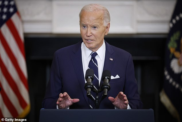 Según se informa, Joe Biden ya está haciendo bromas sobre ser 