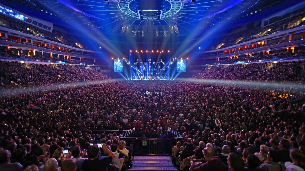 Reino Unido: El O2 Arena niega la entrada a un hombre al espectáculo de Peter Kay por llevar una camiseta de Free Gaza
