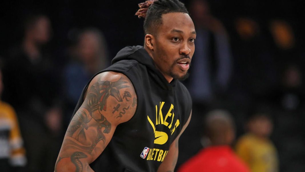 Se retira demanda por agresión sexual contra el exjugador de la NBA Dwight Howard, según registros judiciales
