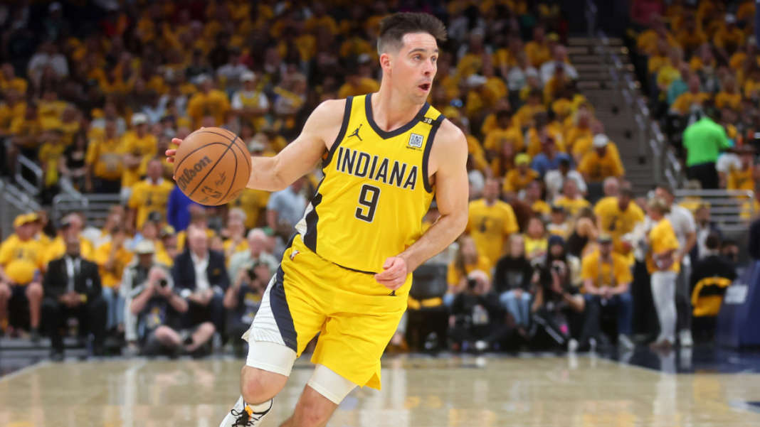 TJ McConnell de los Pacers obtiene una extensión de contrato de $45 millones después de un buen final de la temporada pasada
