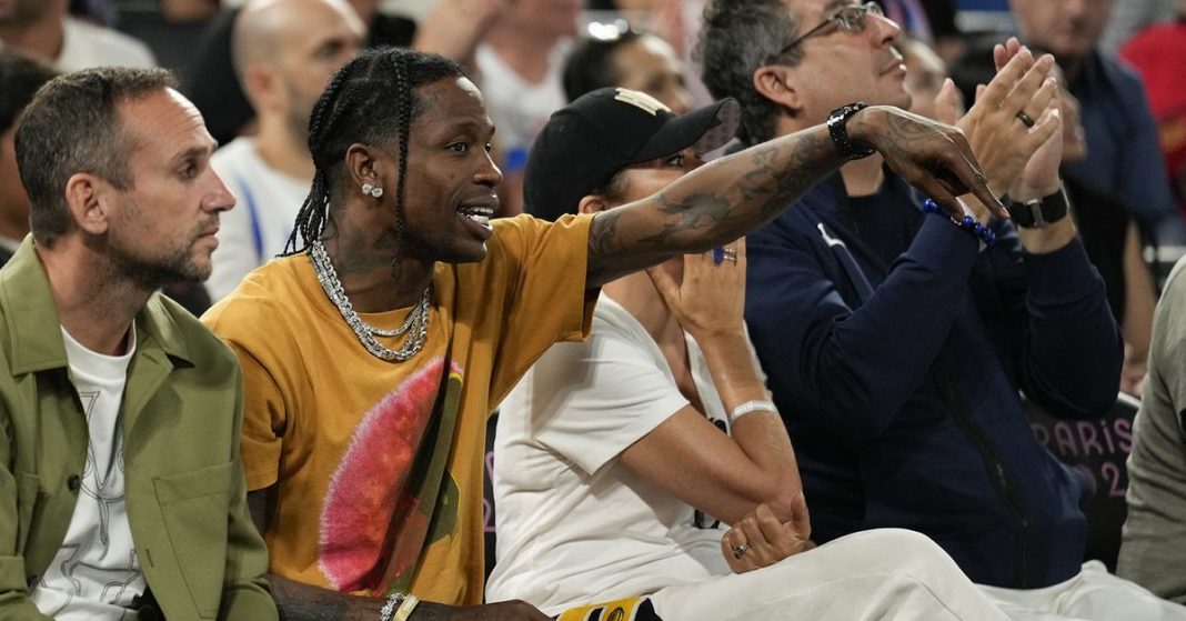 Travis Scott liberado de la custodia policial después de un altercado en un hotel de París
