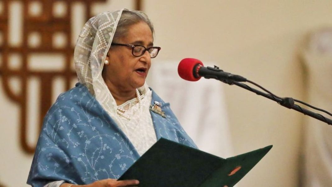 Un tribunal de Bangladesh abre una causa por asesinato contra la ex primera ministra Sheikh Hasina
