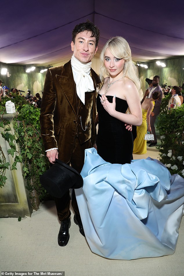 Según se informa, Sabrina Carpenter abandonó a su novio Barry Keoghan después de frustrarse con sus alocadas costumbres fiesteras.