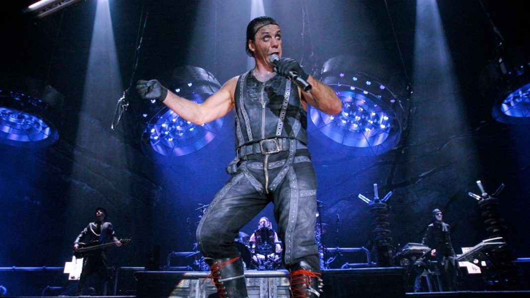 ¿Por qué Till Lindemann de Rammstein demanda al periódico alemán Der Spiegel?
