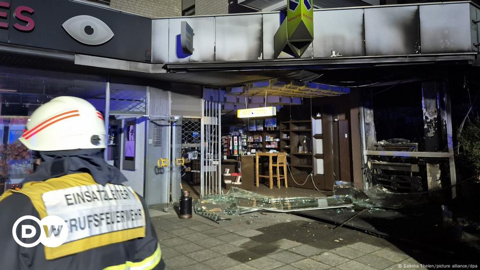 Alemania: La policía investiga una explosión en un café de Colonia
