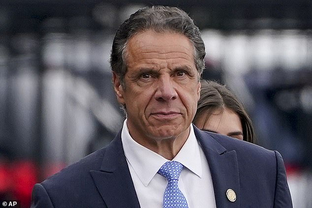 El exgobernador de Nueva York, Andrew Cuomo, testificará sobre las muertes en hogares de ancianos durante la pandemia de Covid-19