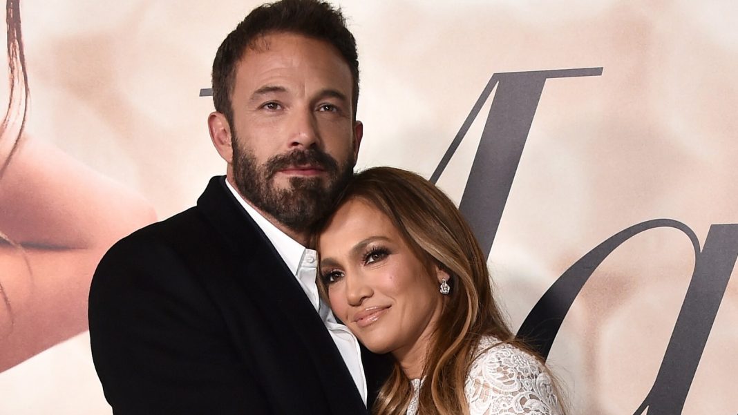 Ben Affleck se despide definitivamente de su apartamento de alquiler antes del divorcio en la era posterior a JLo; Avanzando, instalándose en un nuevo hogar.
