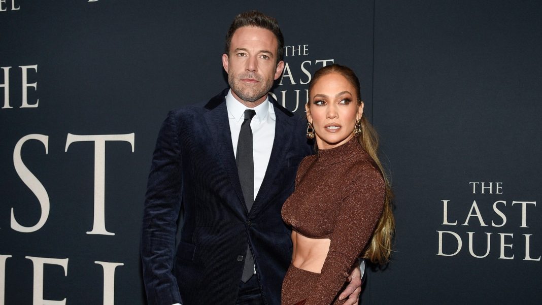 Ben Affleck se siente 'atrapado' por el divorcio y está 'a merced de J.Lo': Informe
