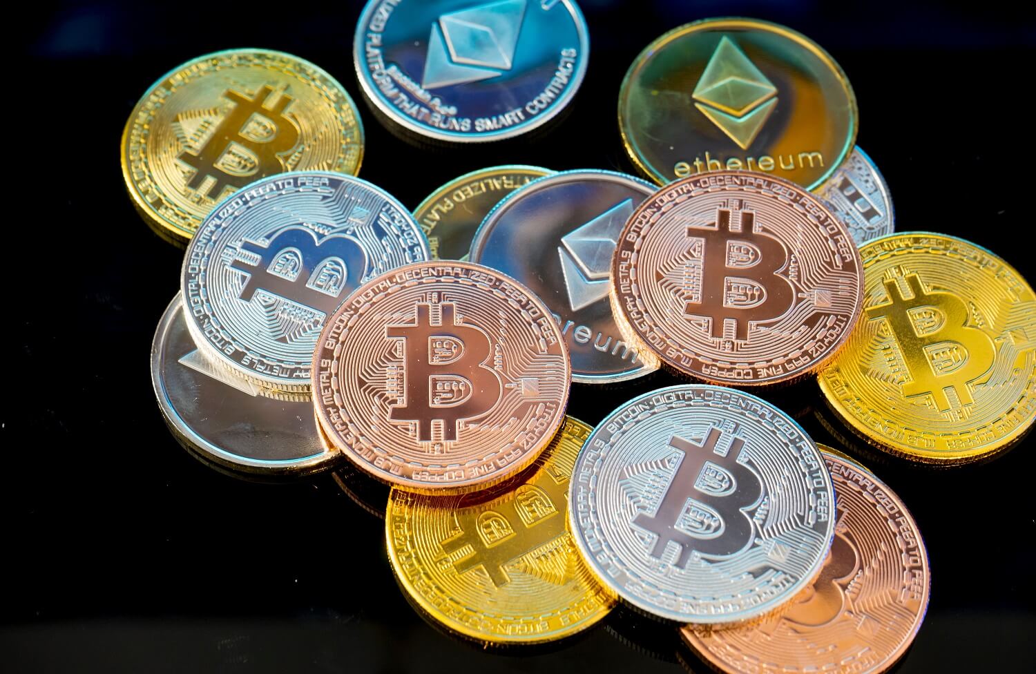 CIO de Bitwise: más asesores financieros están "invirtiendo en criptomonedas" - CoinJournal
