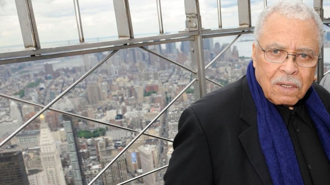 El Empire State Building rinde homenaje a James Earl Jones, alias 'Darth Vader': recuerda la colaboración temática de Star Wars
