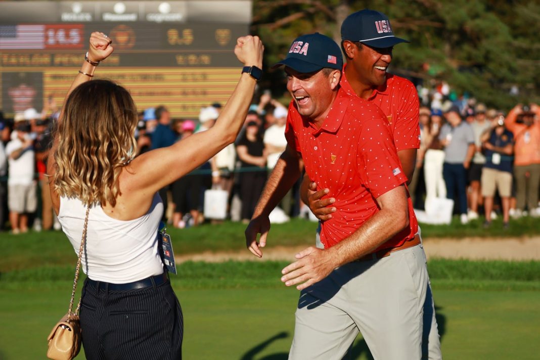 El capitán de la Ryder Cup, Keegan Bradley, ayuda a EE.UU. a colocar el marcador al estilo de un 'cuento de hadas' en la Presidents Cup
