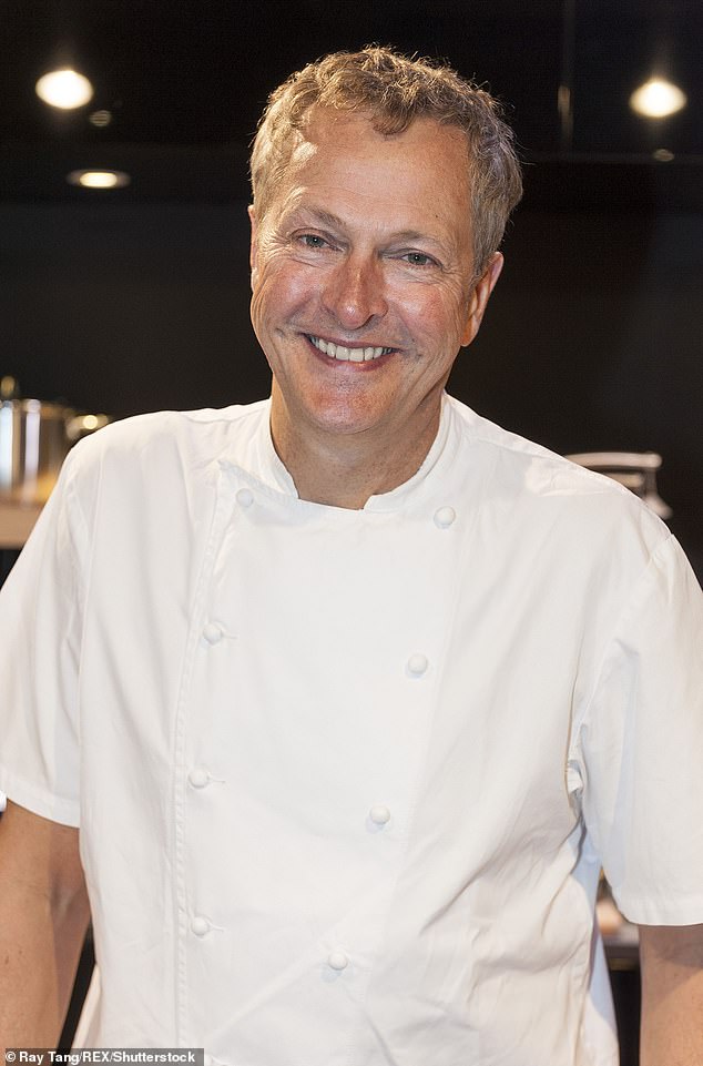 El famoso chef Nick Nairn ha anunciado que cerrará su popular restaurante Bridge of Allan, diciendo que 