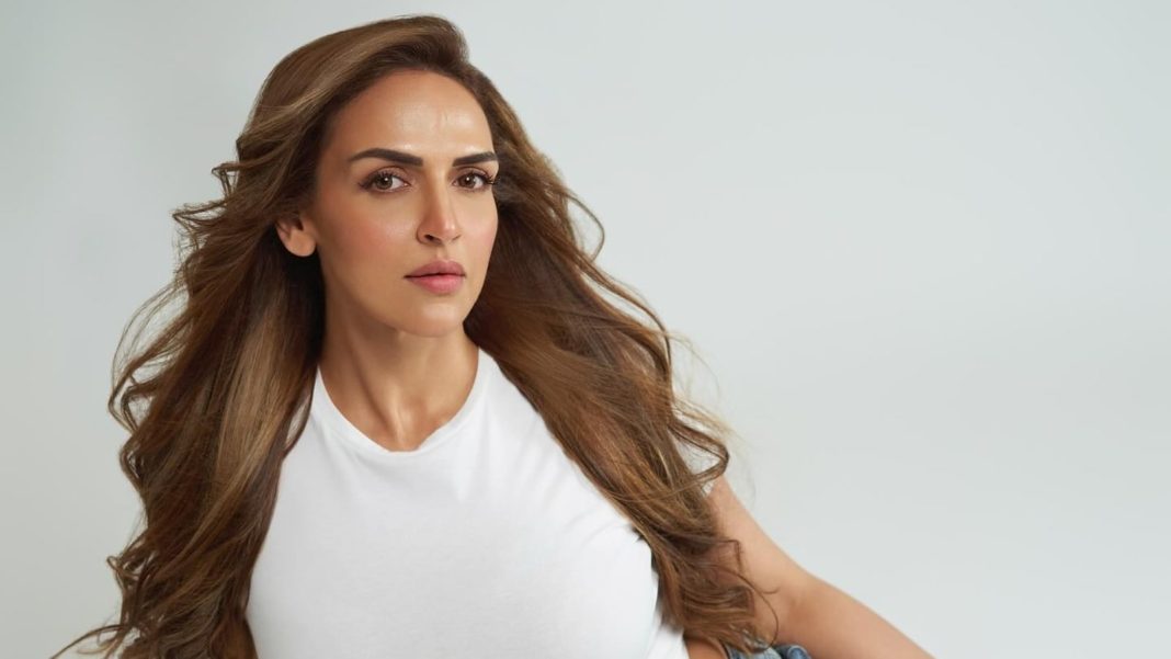 Esha Deol recuerda haber abofeteado a un hombre por tocarla inapropiadamente en el estreno de una película: 