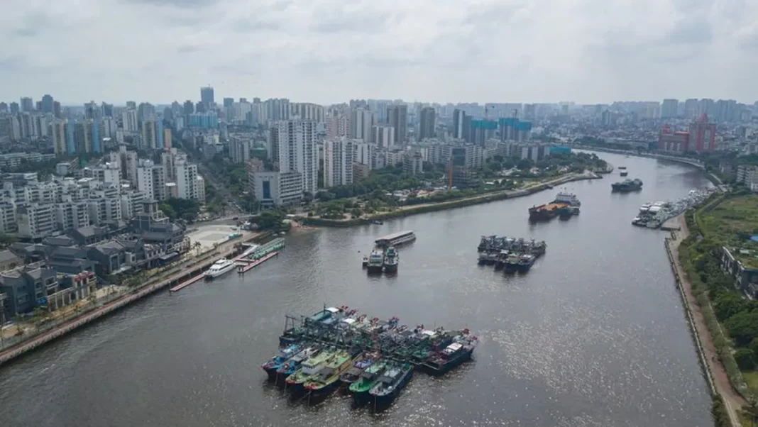 Hainan, China, emite máxima respuesta de emergencia ante el supertifón Yagi - teleSUR
