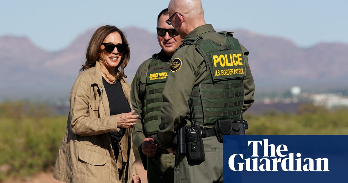 Harris acusa a Trump de jugar "juegos políticos" durante su visita a la frontera de Estados Unidos
