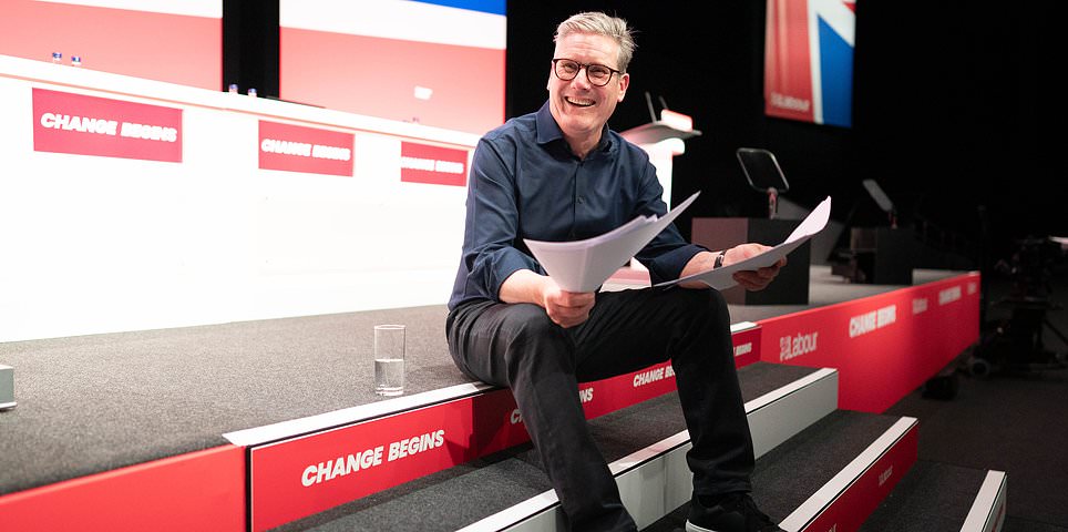 Keir Starmer pronunciará el discurso inaugural en la conferencia del Partido Laborista, en la que el Primer Ministro pretende mostrar un tono optimista tras semanas de pesimismo en torno a la economía y una polémica por los regalos gratuitos
