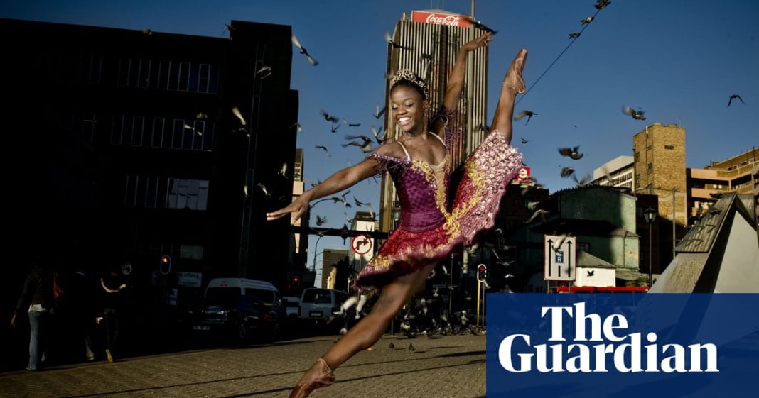 La bailarina pionera Michaela Mabinty DePrince muere a los 29 años
