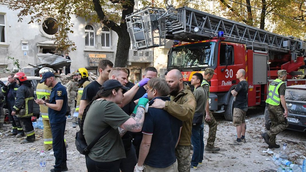 La defensa aérea ucraniana intercepta un dron ruso cerca de Lviv
