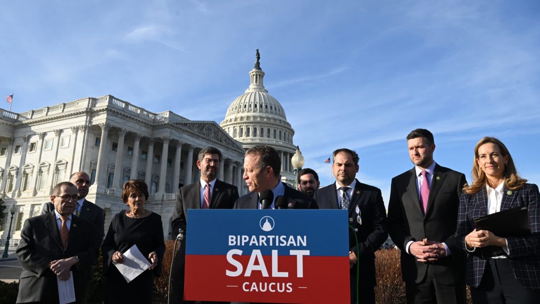 La promesa de Trump de derogar las restricciones SALT reaviva la lucha en el Capitolio 
