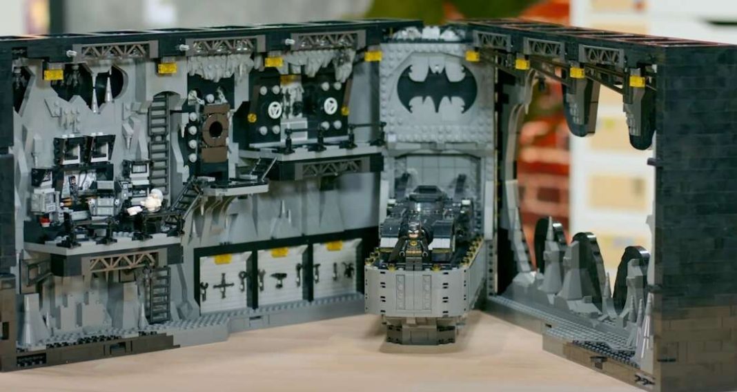 Lego Batman Shadow Box descontinuada: obtenga la elaborada Batcueva de 4000 piezas antes de que desaparezca
