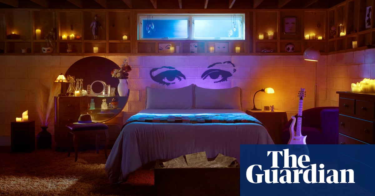 Los fanáticos pueden ser Príncipe por una noche mientras la casa Purple Rain debuta en Airbnb
