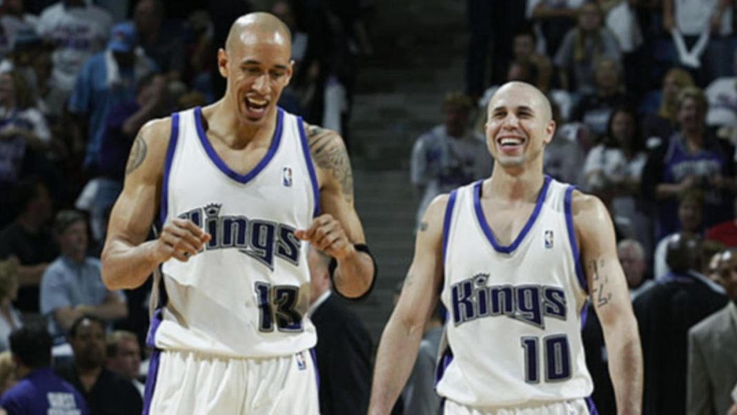 MIRA: Los Kings presentan los uniformes Classic Edition para la temporada 2024-25 en un video con Mike Bibby y Doug Christie
