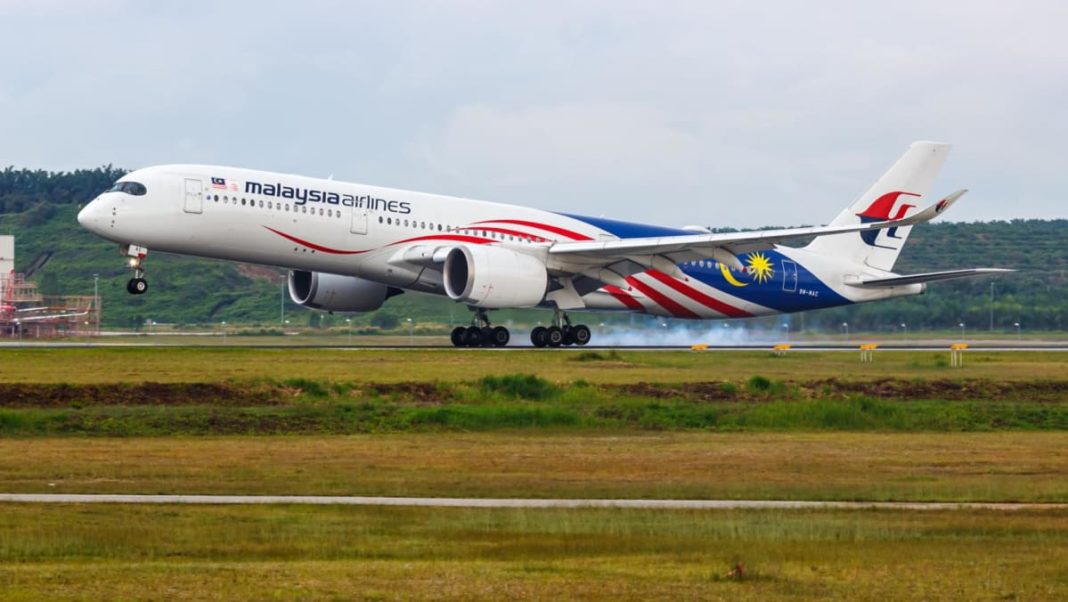 Malaysia Airlines afirma haber detectado un 