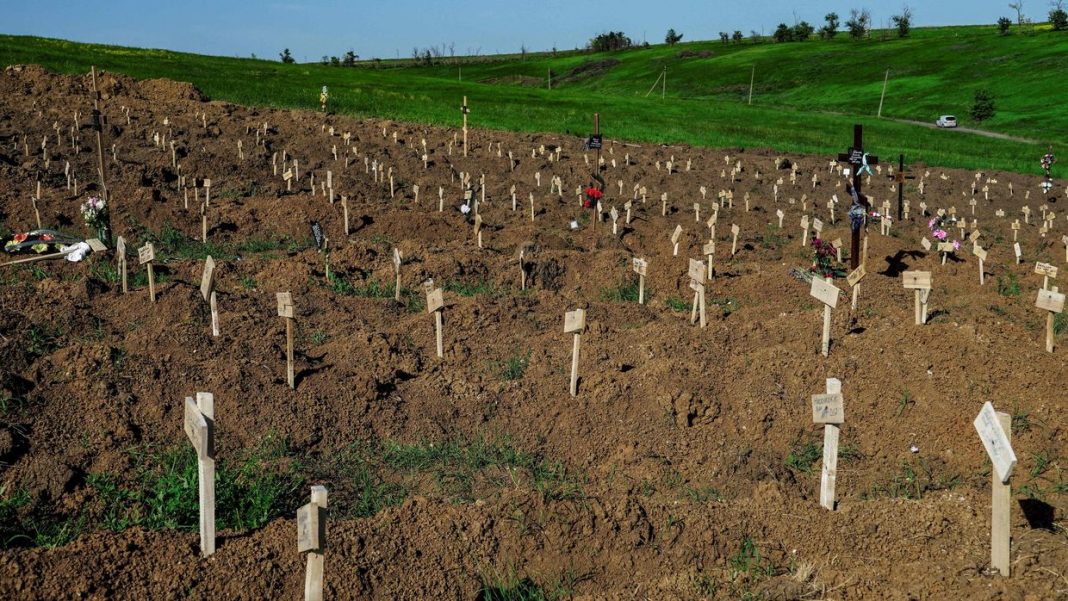 Más de 71.000 soldados rusos muertos en Ucrania, sugiere un informe de los medios
