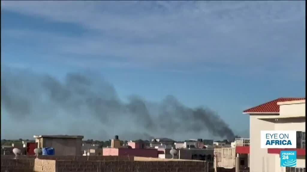 Militantes lanzan un ataque mortal contra un campo de entrenamiento militar en la capital de Malí
