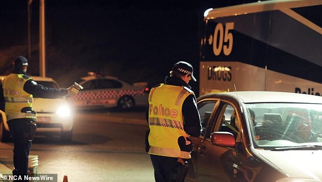 La conductora de 56 años, de Hamilton, en el suroeste de Victoria, fue detenida y sometida a una prueba de aliento, arrojando un resultado positivo de .228 (imagen de archivo)