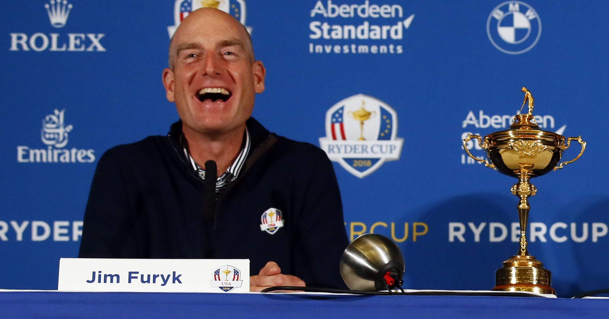 "Que te jodan": si eres un estadounidense que está alentando a ganar la Copa de Presidentes Internacionales, Jim Furyk está enojado contigo
