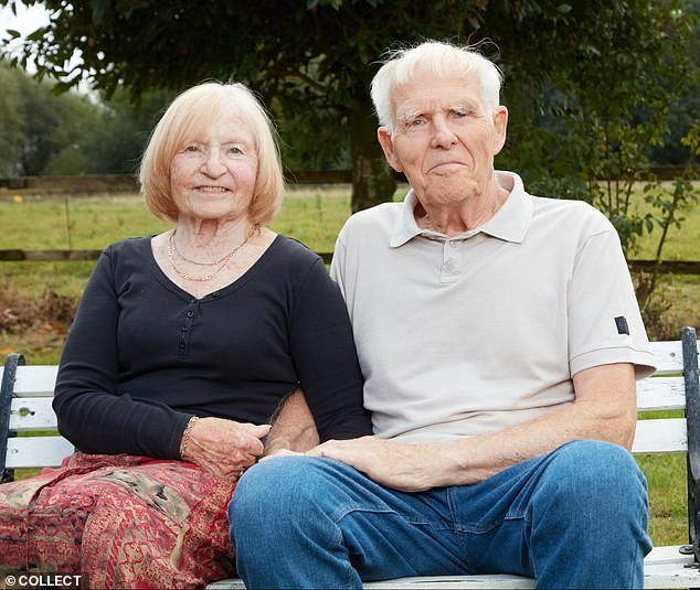 Peter y Christine Scott dijeron al Mail esta semana que tomaron la decisión de terminar con sus vidas al mismo tiempo.