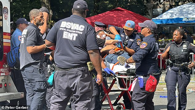 Al menos seis personas recibieron disparos durante el desfile del Festival del Día de las Indias Occidentales en la ciudad de Nueva York