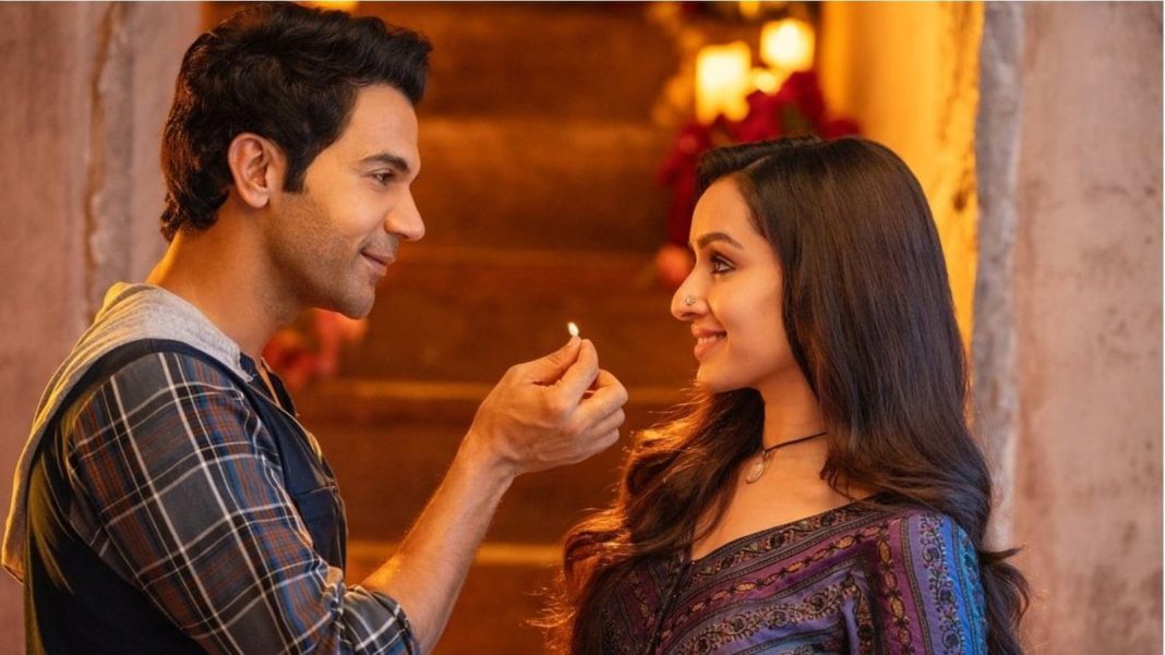 Stree 2 se convierte en la primera película en hindi en superar los 600 millones de rupias en taquilla nacional, Shraddha Kapoor celebra con amigos
