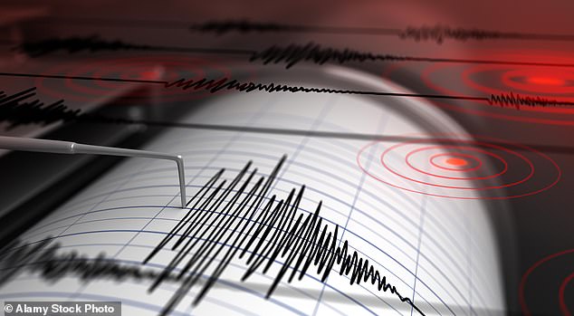 Los habitantes del oeste de Texas informaron que hubo temblores el lunes por la noche después de que un terremoto de magnitud 5,1 azotara las regiones.